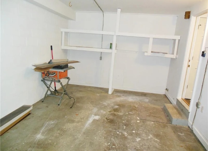 Building Photo - 1651 Mentor Ave