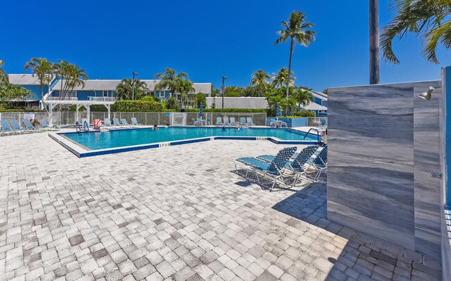 Building Photo - 209 Ocean Dunes Cir