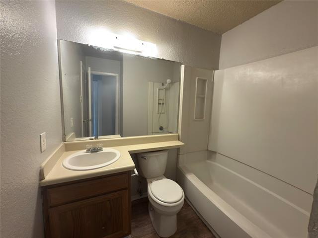 Building Photo - 2250 Aspen Dr