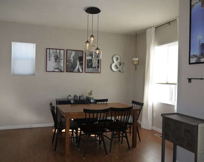 Building Photo - 9733 Dunning Cir