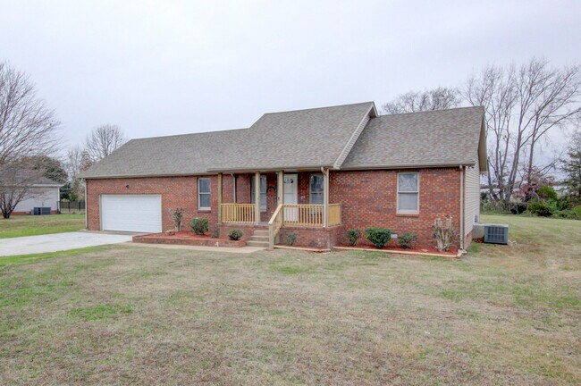 Building Photo - 2481 Clarksville Rd