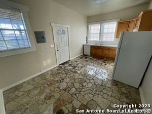 Building Photo - 102 Bailey Ave