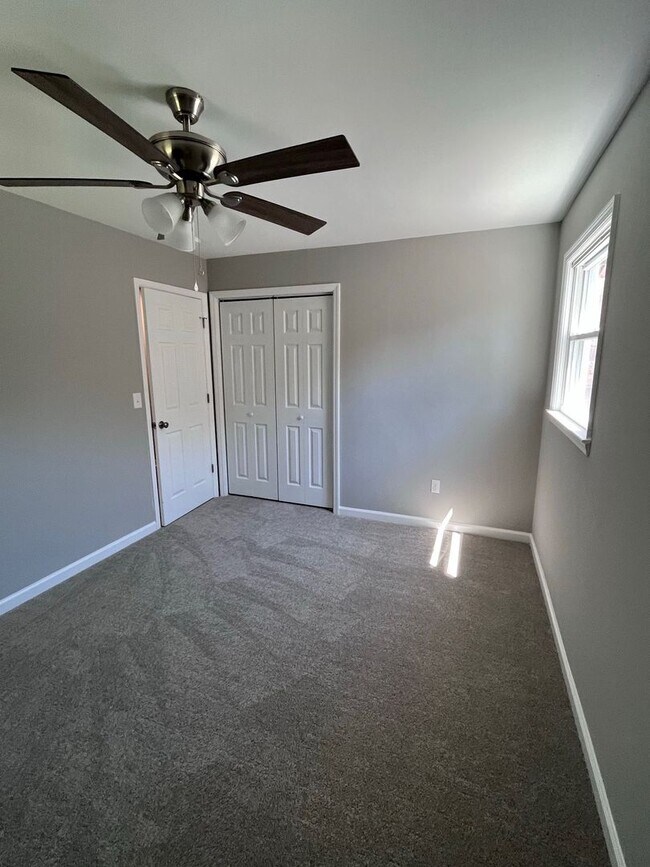 Building Photo - Available May 1st. Totally Remodeled 3 BR/2 BA