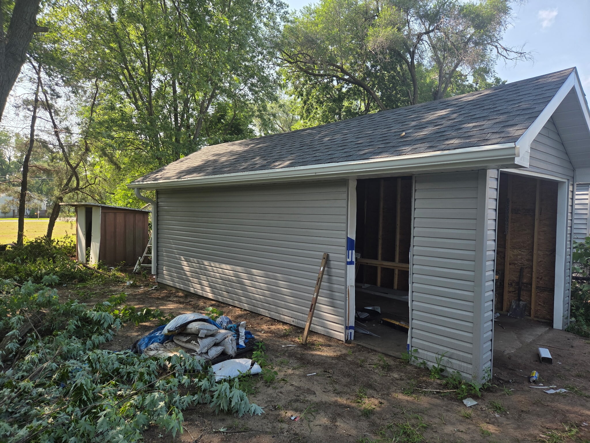 Building Photo - 222 S Hackett St