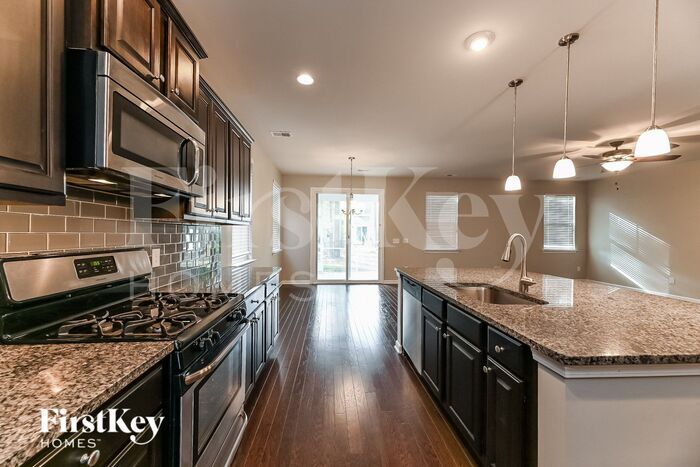 Building Photo - 203 Sabal Palmetto Ct