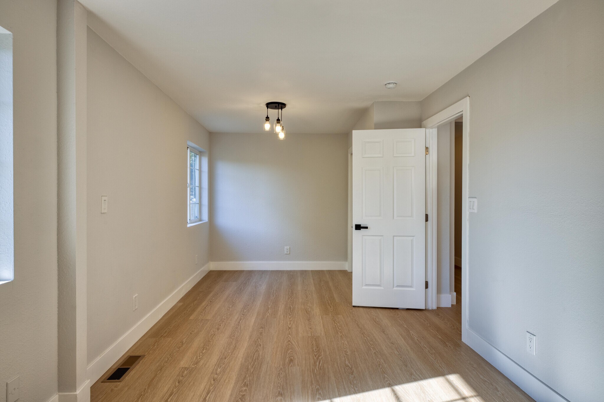 Building Photo - 2915 Filbert St