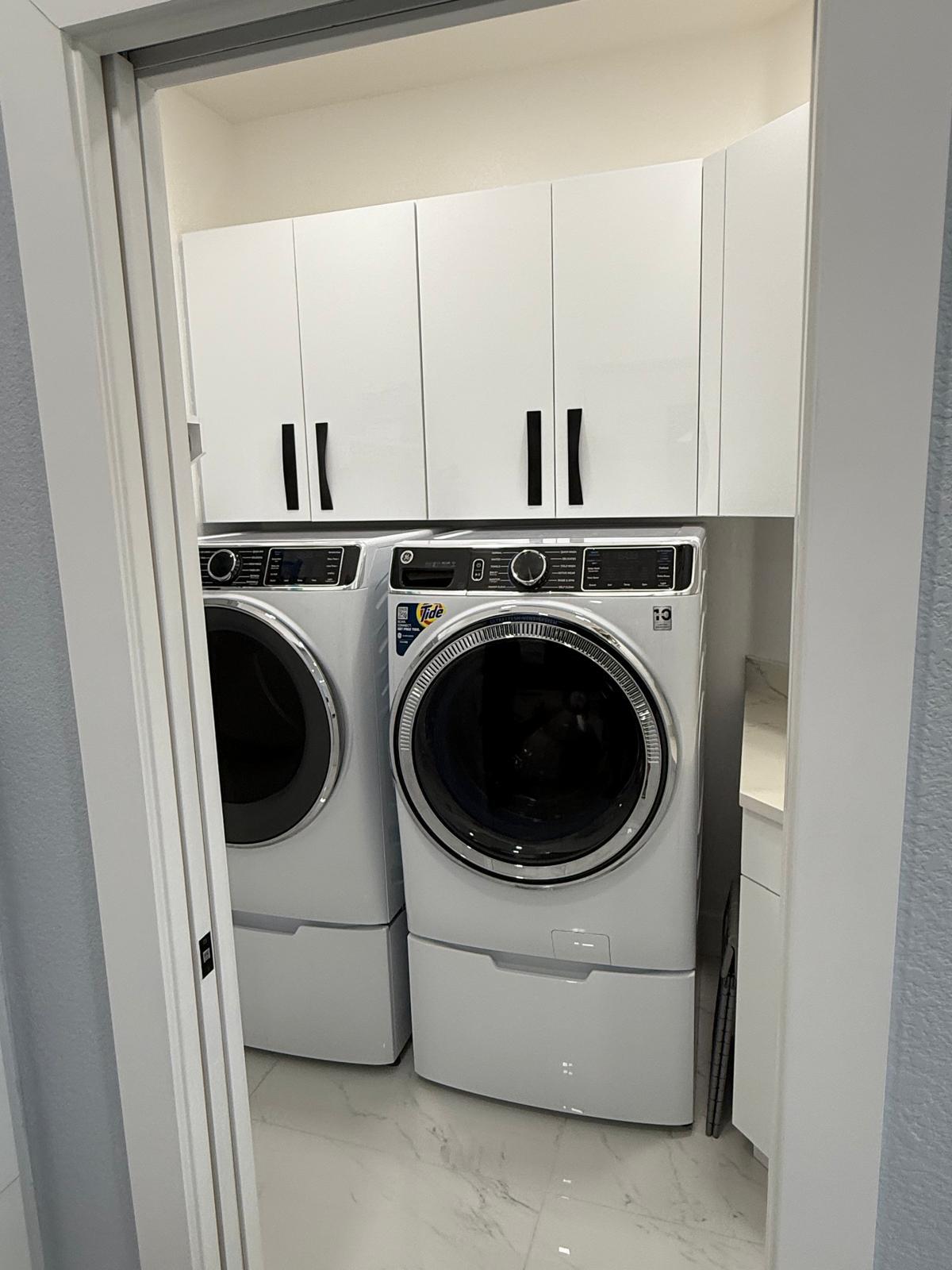 laundry room washer/dryer - 11300 SW 236th Ln
