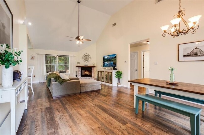 Building Photo - 20110 Tammany Ave