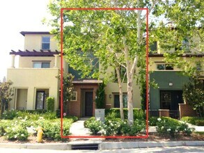 Building Photo - 7665 Creole Pl