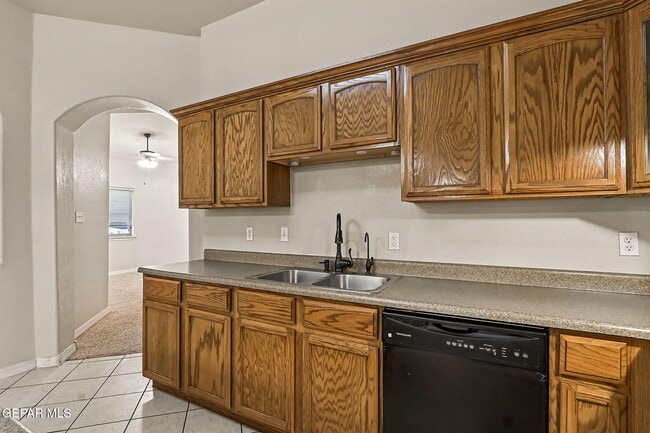 Building Photo - 12809 Tierra Alexis Dr