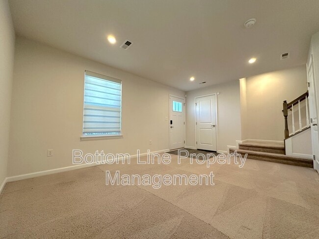 Building Photo - 1332 Ashbury St