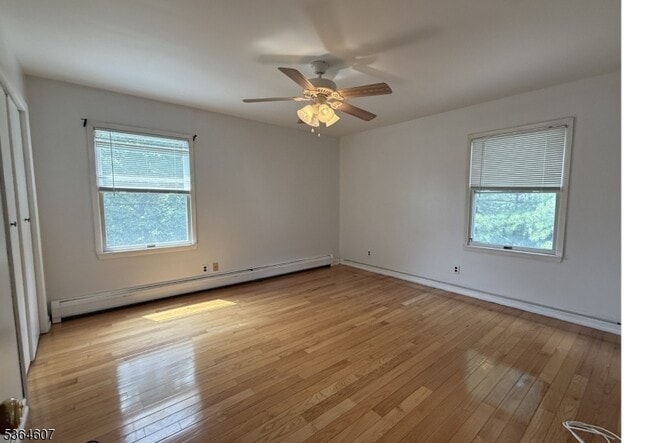 Building Photo - 726 Midwood Rd
