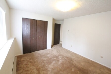 First Bedroom - 1542 Governors Blvd