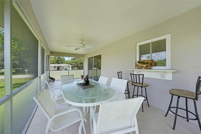 Building Photo - "Charming 3-Bedroom Retreat with 1678 Sq F...