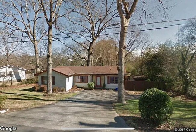 Primary Photo - 2721 Ivanhoe Ln SE