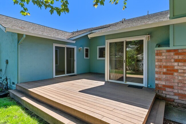 Building Photo - Browns Valley 3 bed 2 bath home