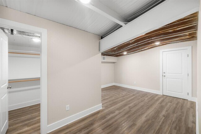Building Photo - 7317 FM 244