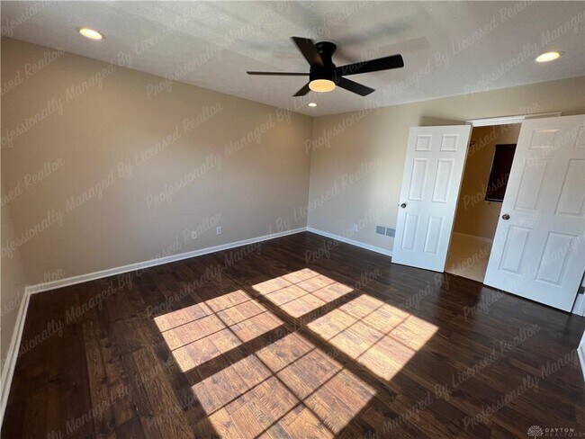 Building Photo - 1131 Windsong Trail