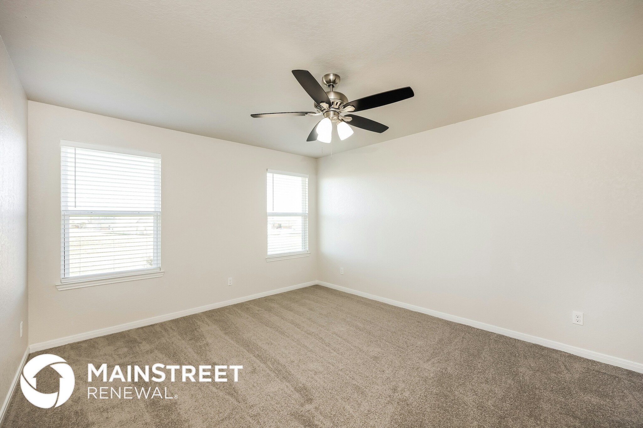 Building Photo - 6726 Sabinal