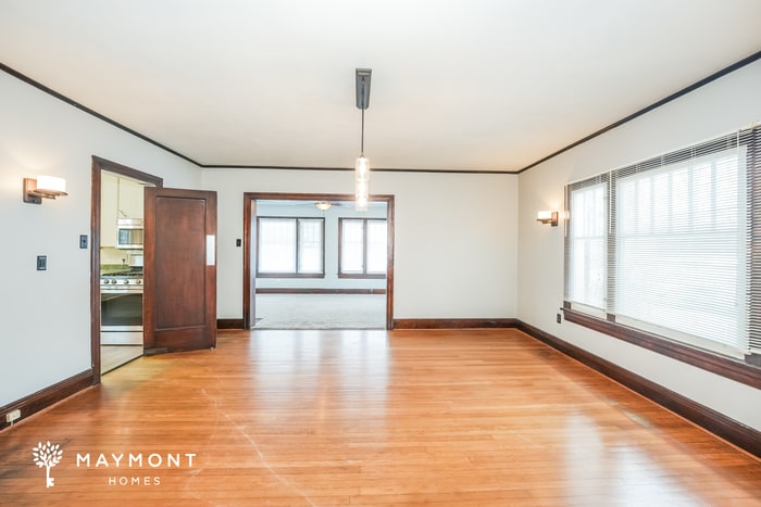 Building Photo - 231 31st St NW