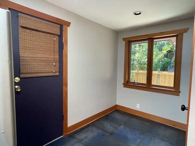 Building Photo - 6551 35th Ave SW