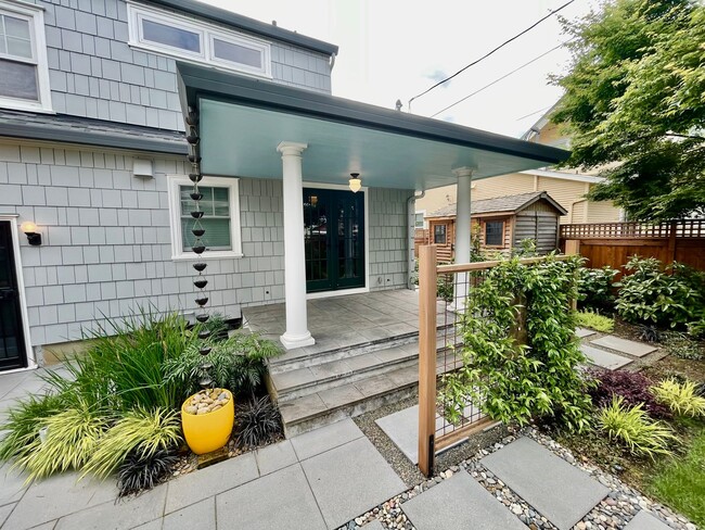 Building Photo - Well Maintained- 3 bed 2 bath Home - Piedm...