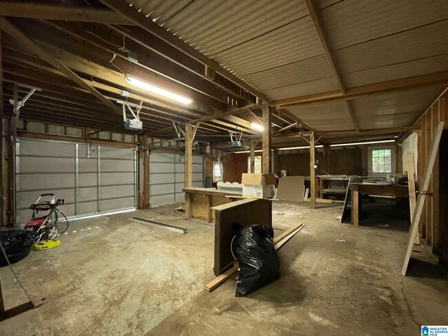 Building Photo - 3755 COLCHESTER Rd