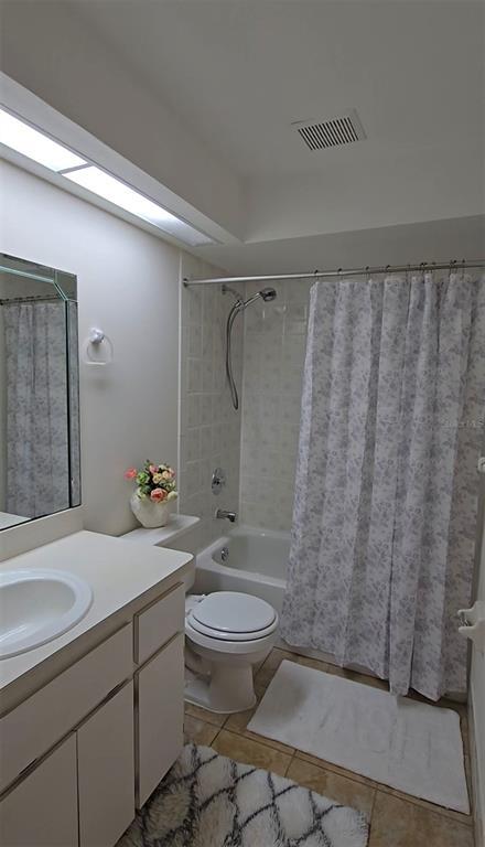 Building Photo - 4225 San Rafael Ave