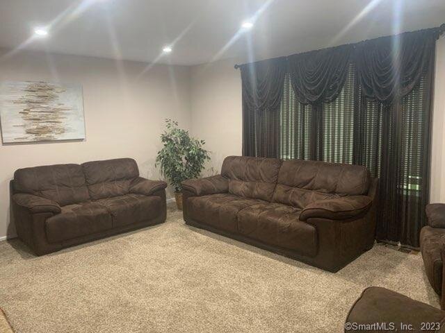 Building Photo - 994 Bunker Hill Ave