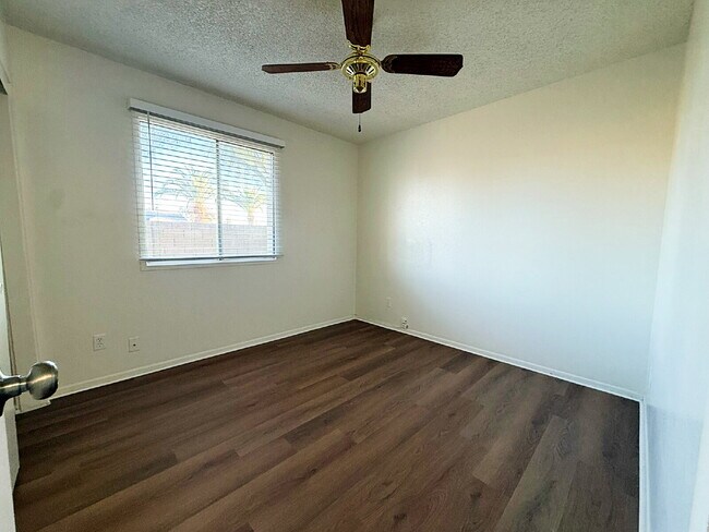Building Photo - Spacious North Phoenix Home on Large Lot – Move-In Ready!