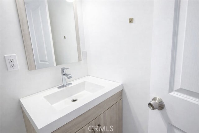 Building Photo - 14608 Cohasset St