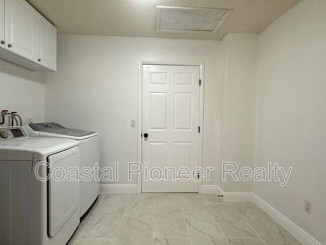 Building Photo - 18306 Crawley Rd