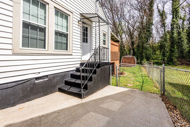 Building Photo - Coming Soon South Knoxville Cottage!!!