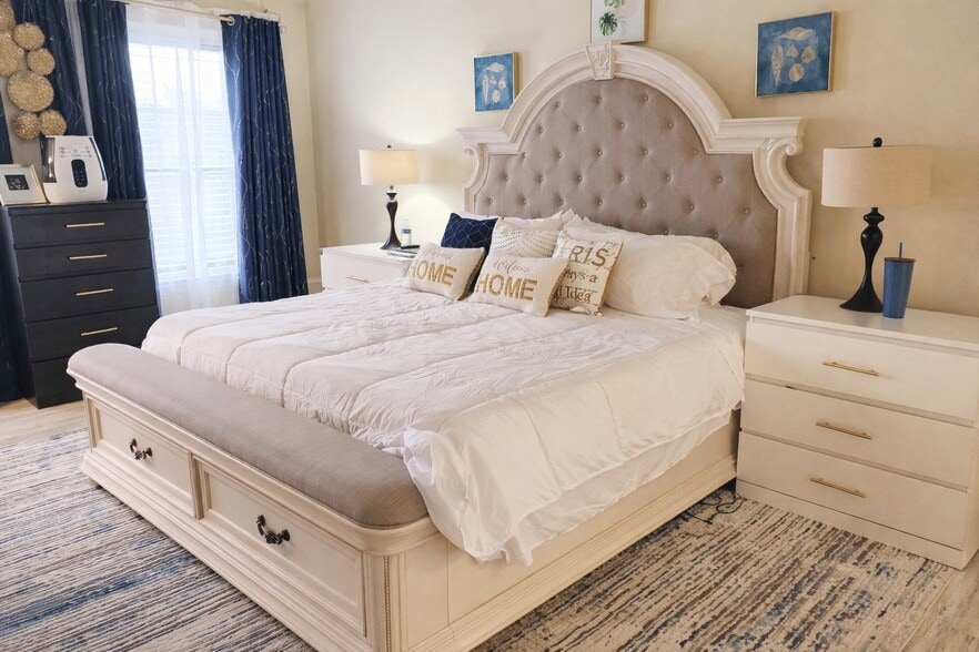 Building Photo - 11401 Rolling Green Pl