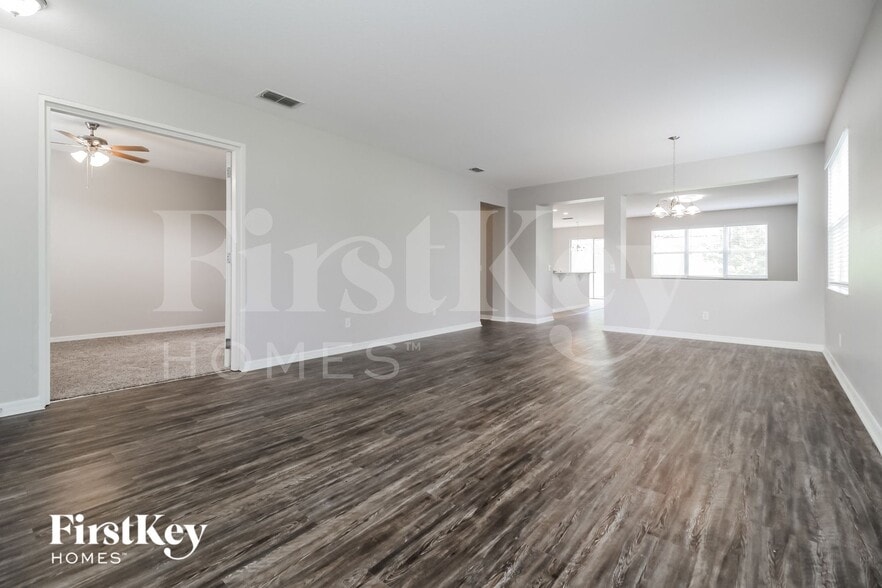 Building Photo - 2796 Grassmoor Loop