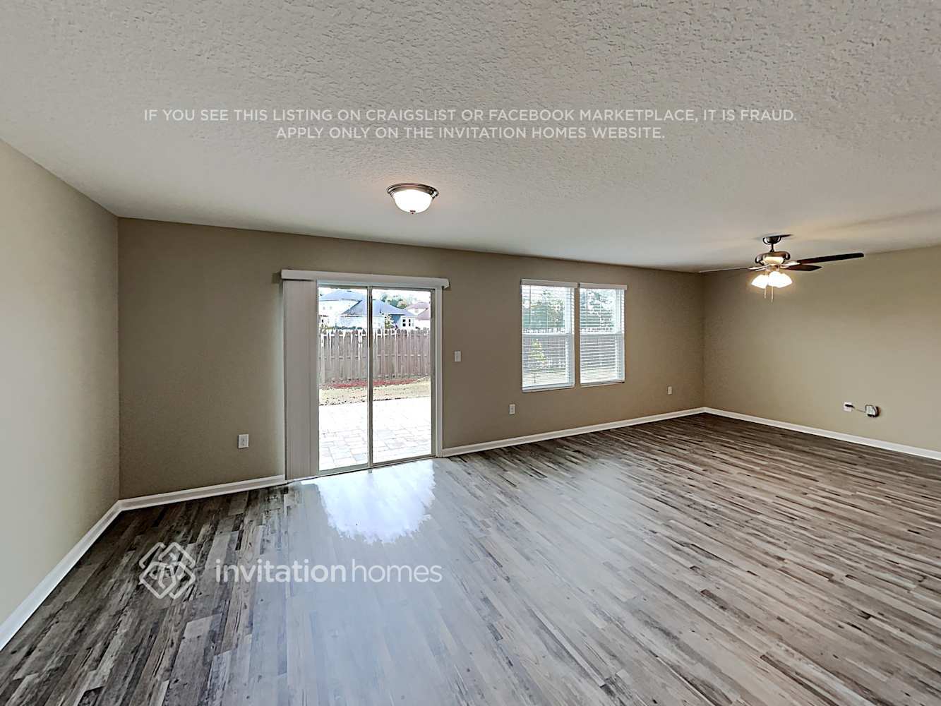 Building Photo - 2136 Pebble Point Dr