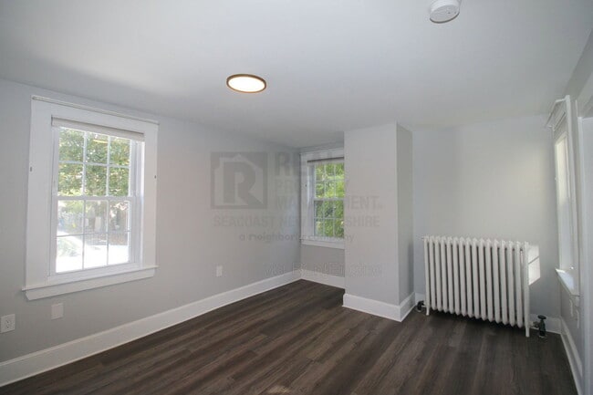 Building Photo - 285 Richards Ave