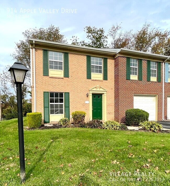 Building Photo - 914 Apple Valley Dr