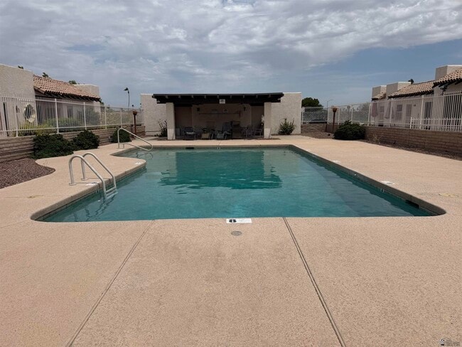 Building Photo - 1440 E Laguna Pl