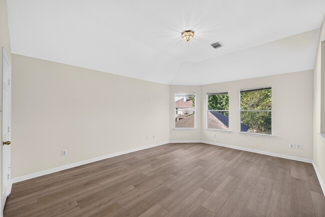Building Photo - 1727 Emma Cove Ct