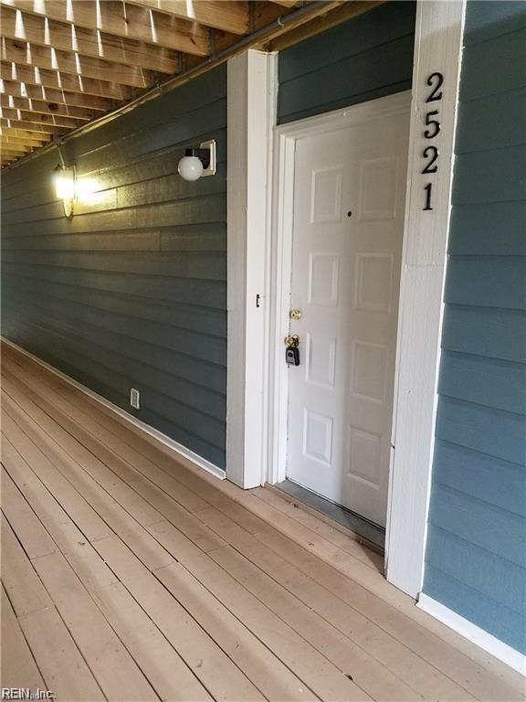 Building Photo - 2521 Bridgeside Pl