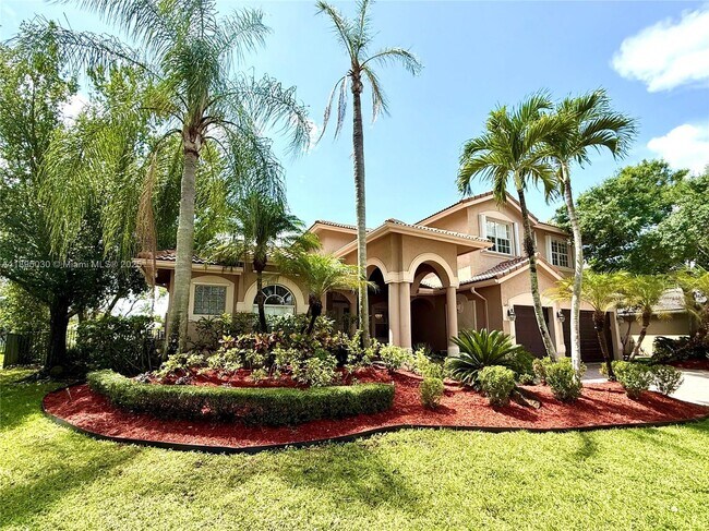 Primary Photo - 2547 Montclaire Cir