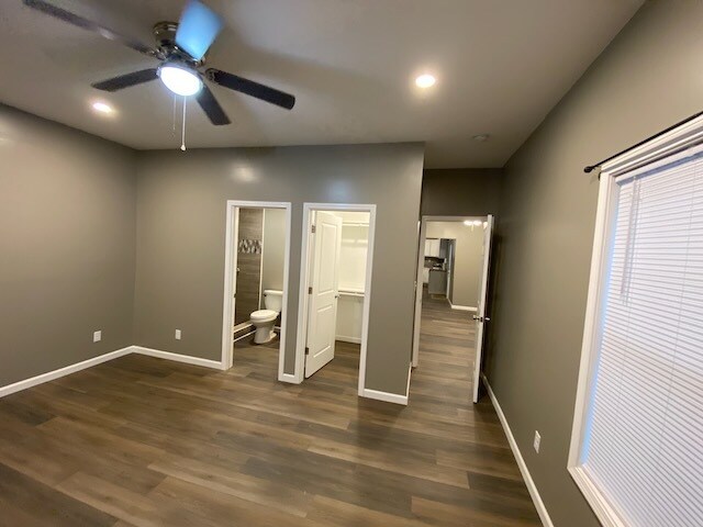 Master Bedroom - 624 E Maryland St