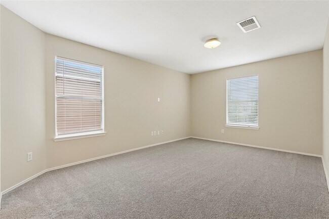 Building Photo - 8907 Grand Villa Ln