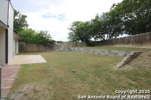 Building Photo - 3807 Briarhaven St