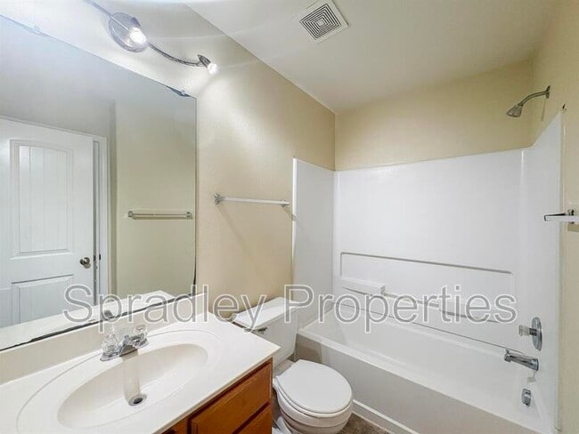 Building Photo - 1047 Tumbleweed Trail