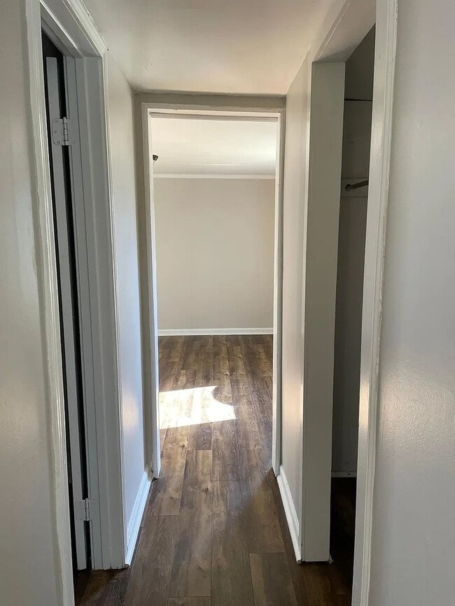 Building Photo - Beautifully Remodeled 4-Bedroom Home!