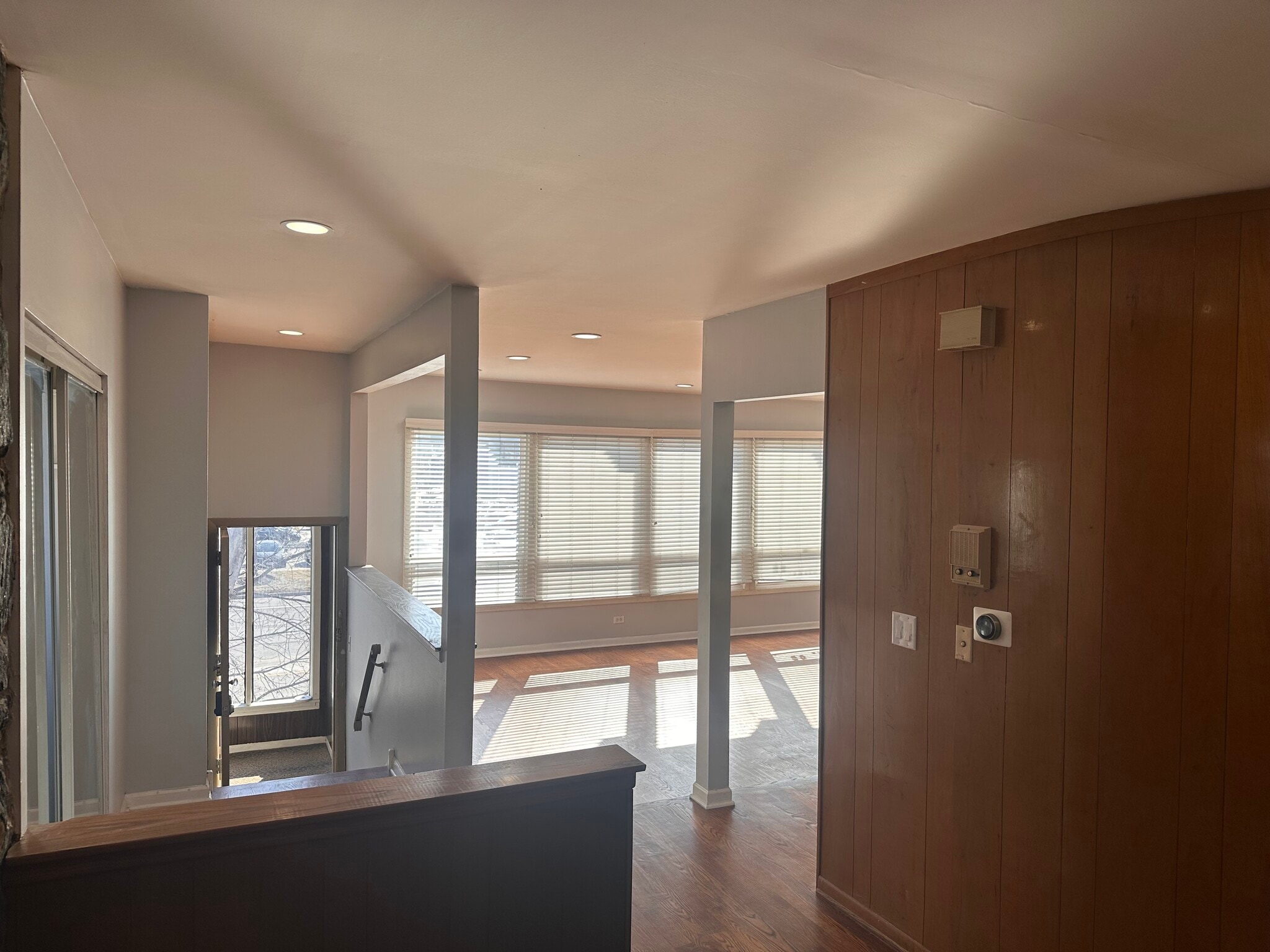 Building Photo - 4832 Old Orchard Rd