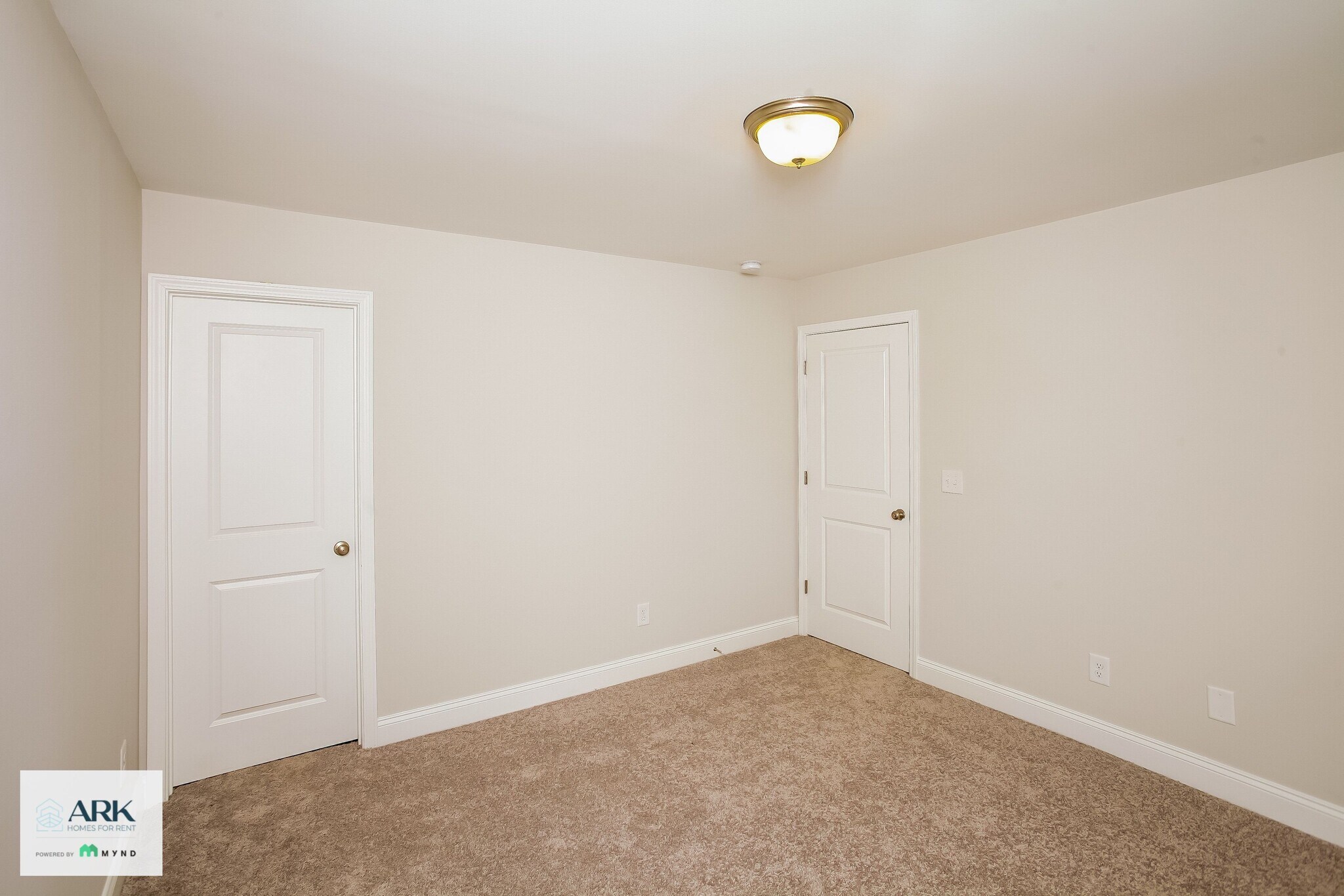 Building Photo - 204 Satin Walnut Wy