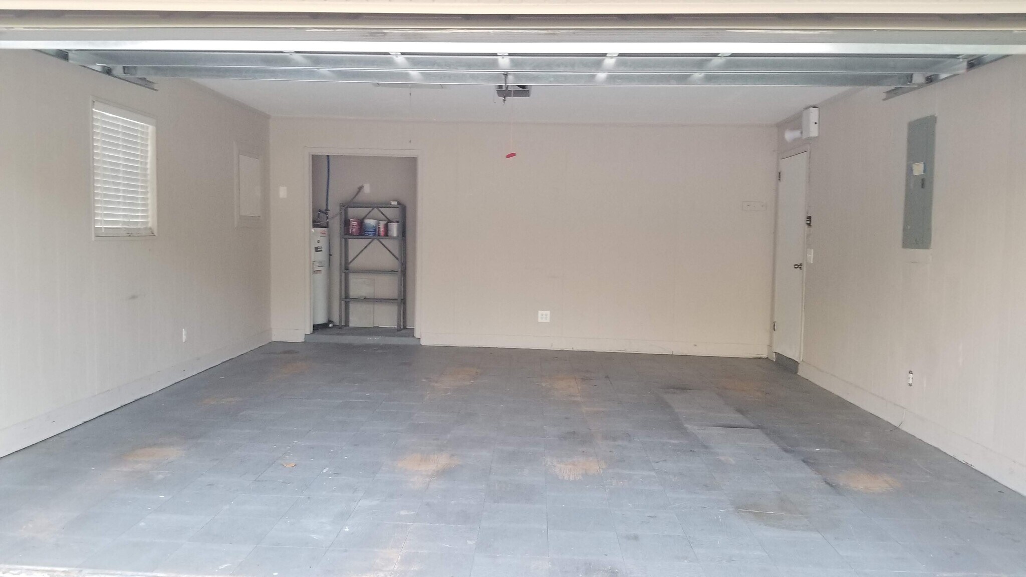 Building Photo - 1751 Horton Dr